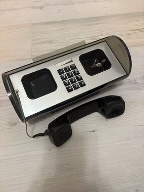 Western Electric Telstar Space Age Telephone 1970s Roll Top Lucite